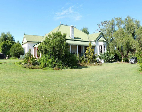 Leeuwenbosch Country House 